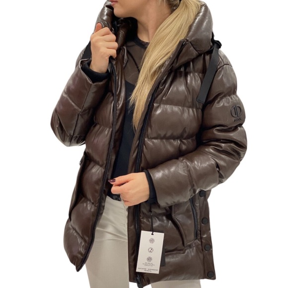 DKNY Puffer Coat - Picture 2 of 6